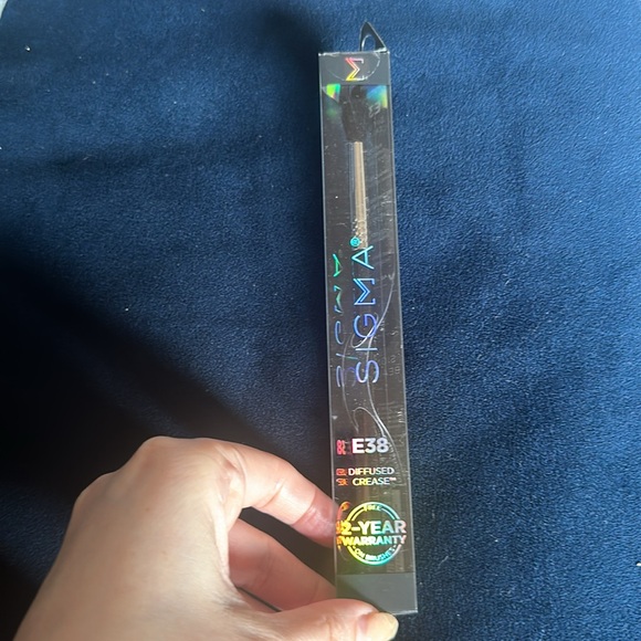 Sigma Beauty E38 DIFFUSED CREASE™ BRUSH - Picture 6 of 6